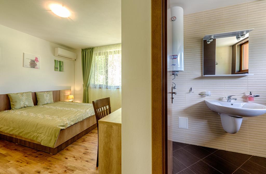 Guest House Vitora Ribaritsa Oda fotoğraf